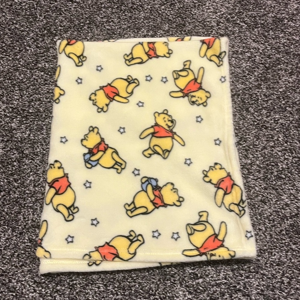 Disney Winnie the Pooh Kids Blanket - Yellow